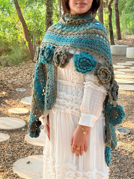 شال يكمّل إطلالتك الشتوية 🍂