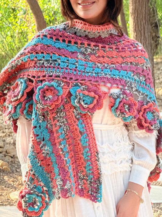 شال يكمّل إطلالتك الشتوية 🍂